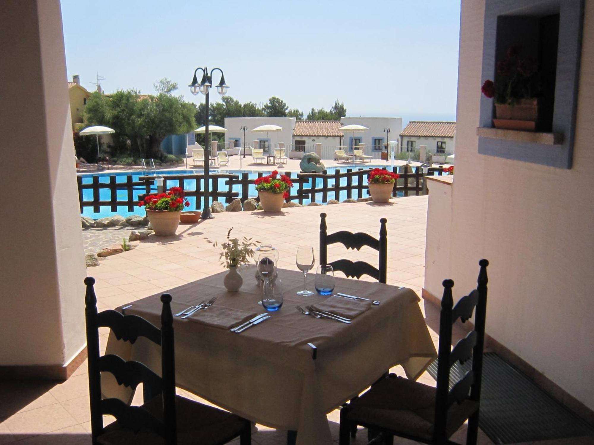 Hotel Resort Nuraghe Arvu Cala Gonone Exterior foto